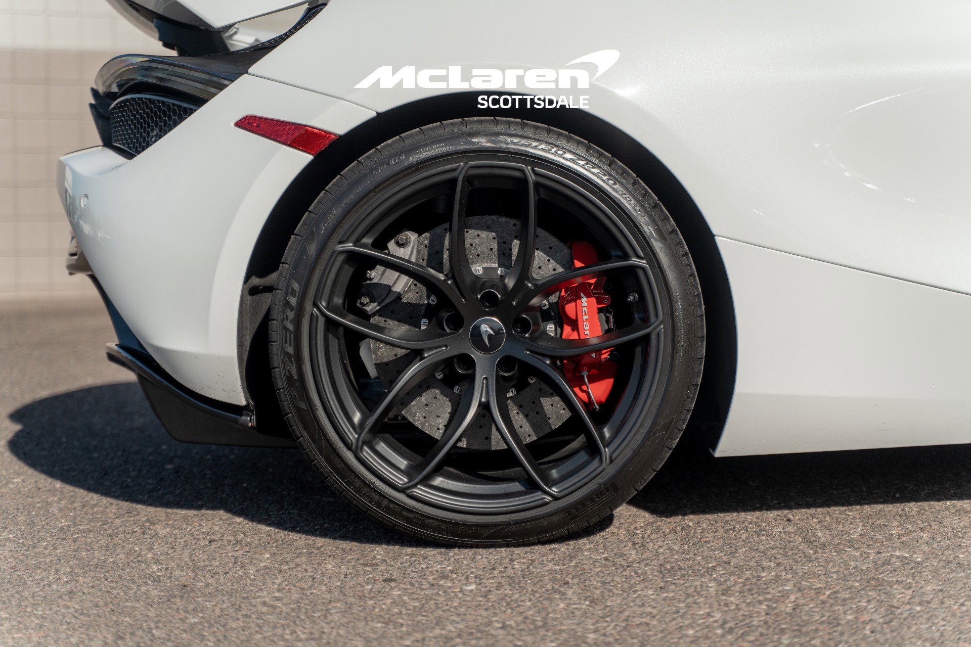 Used 2022 McLaren 720S Performance photo 31