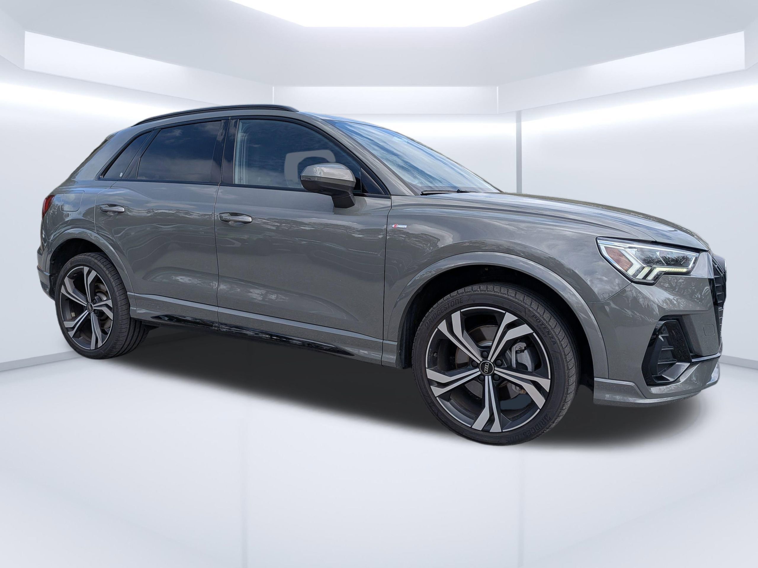 Certified 2024 Audi Q3 2.0T Premium Plus w/ Premium Plus Package