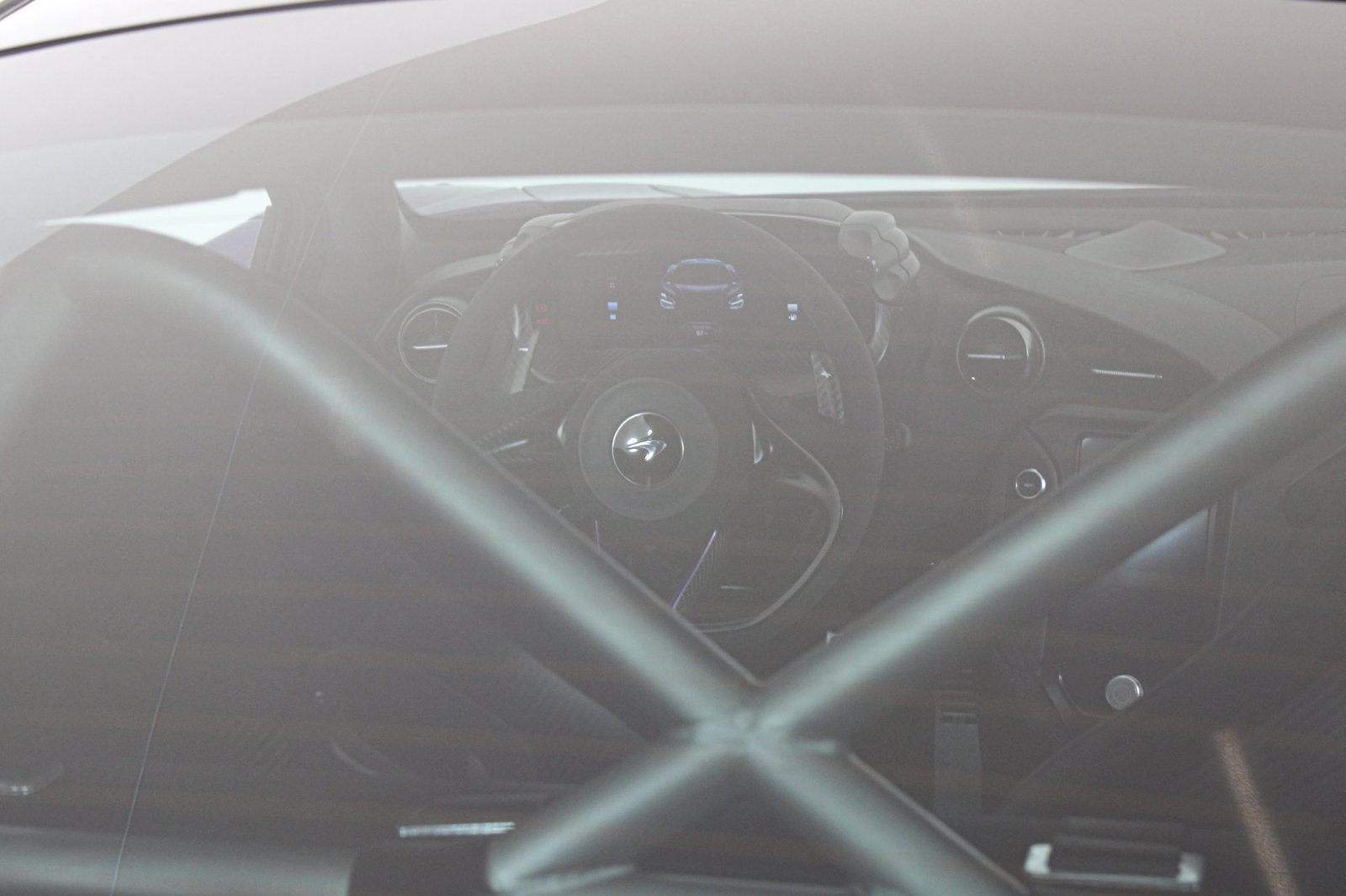 Used 2024 McLaren 750S photo 43