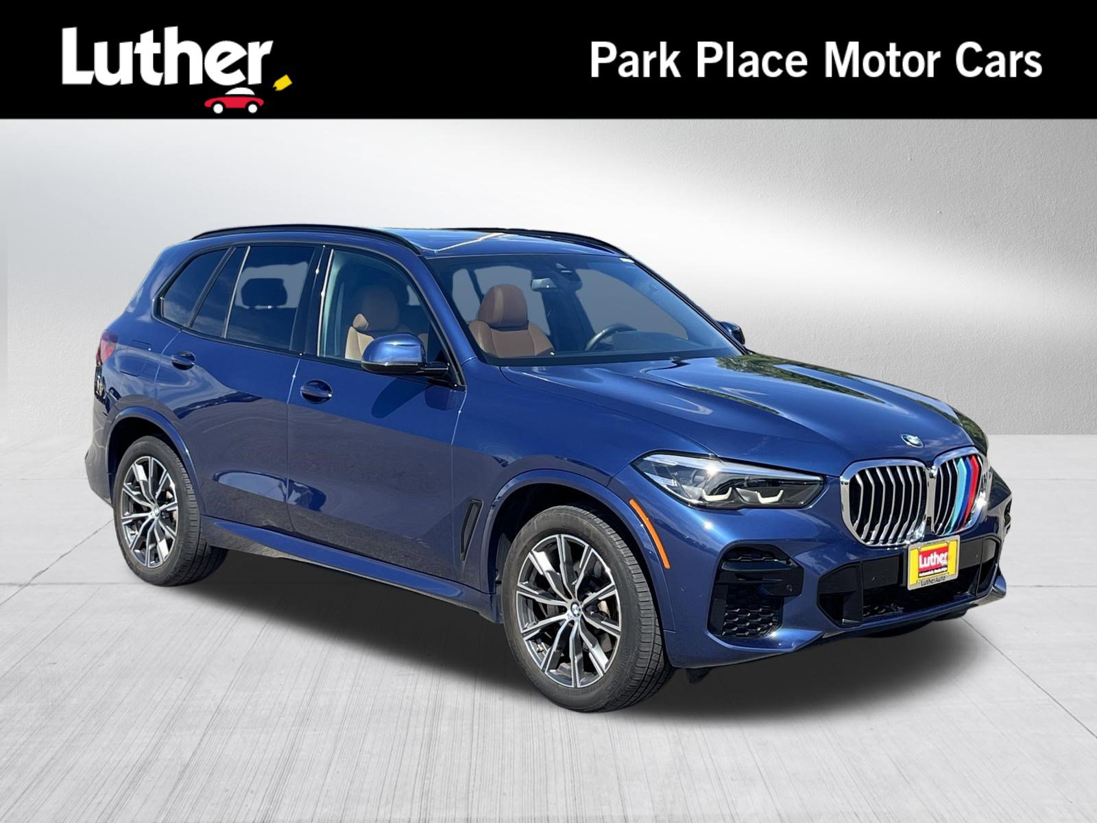 Used 2022 BMW X5 xDrive40i w/ M Sport Package