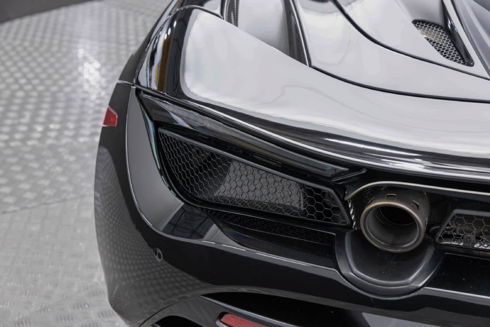Used 2022 McLaren 720S Spider photo 42