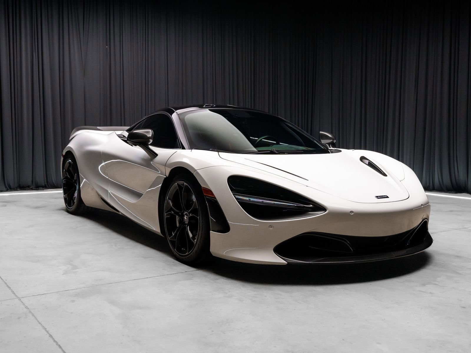 Used 2019 McLaren 720S Performance photo 20