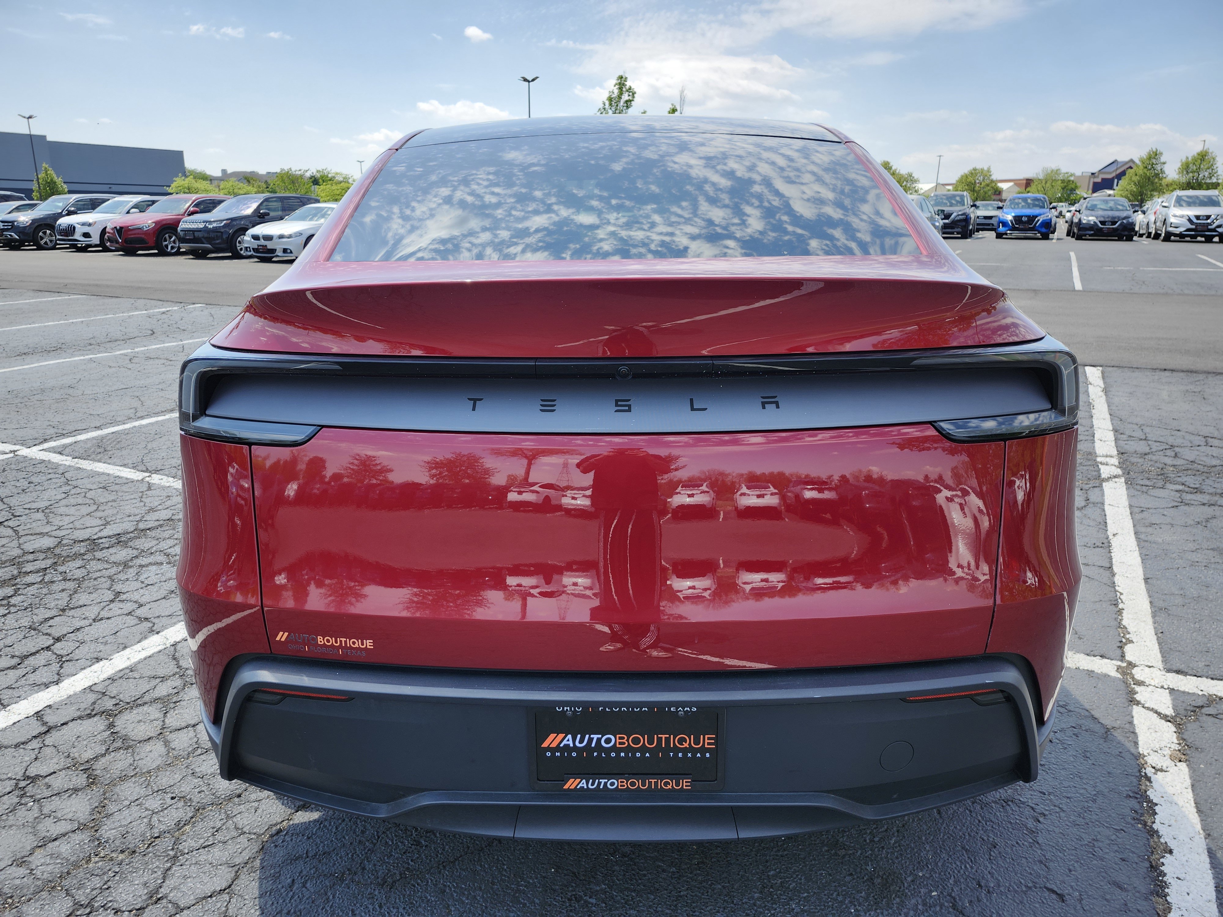 2026 Tesla Model Y AWD