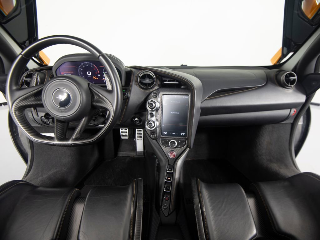Used 2021 McLaren 765LT photo 31