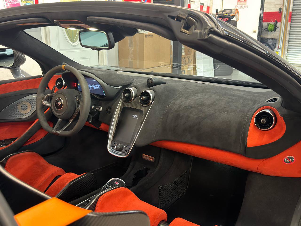 Used 2020 McLaren 600LT Spider photo 29