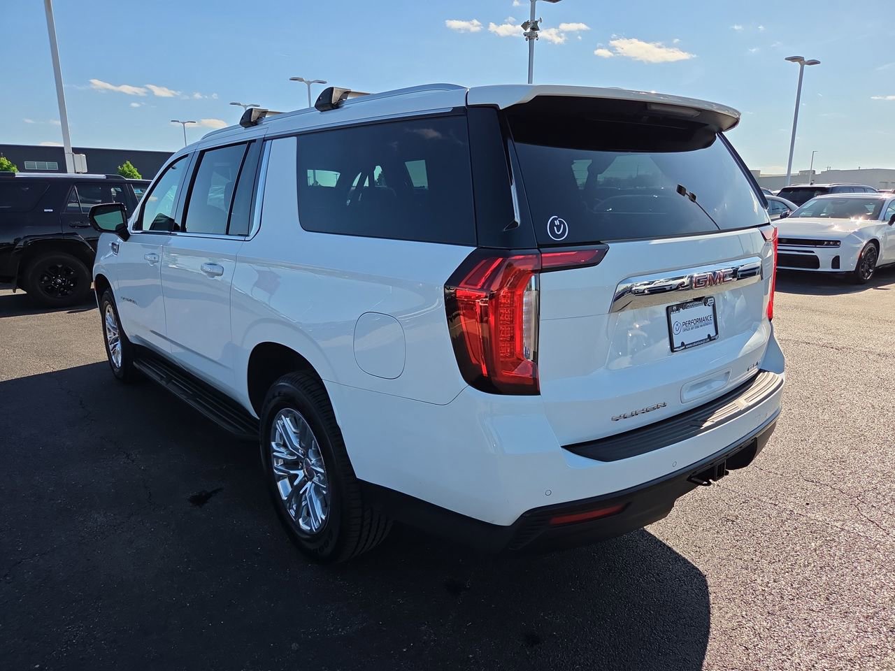 2023 GMC Yukon XL SLE