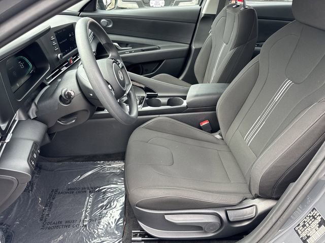 2025 Hyundai Elantra Blue