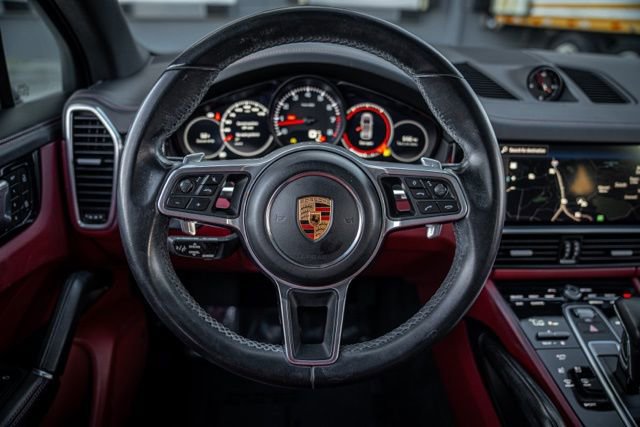 2022 Porsche Cayenne Platinum Edition