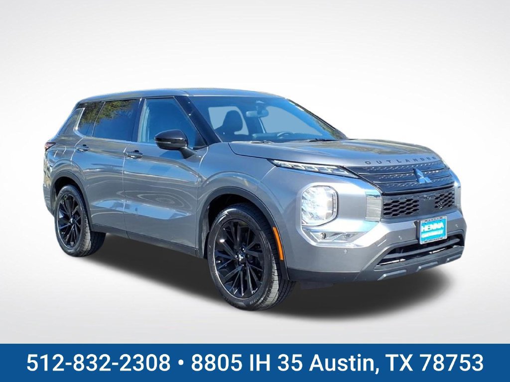 Used 2024 Mitsubishi Outlander SE