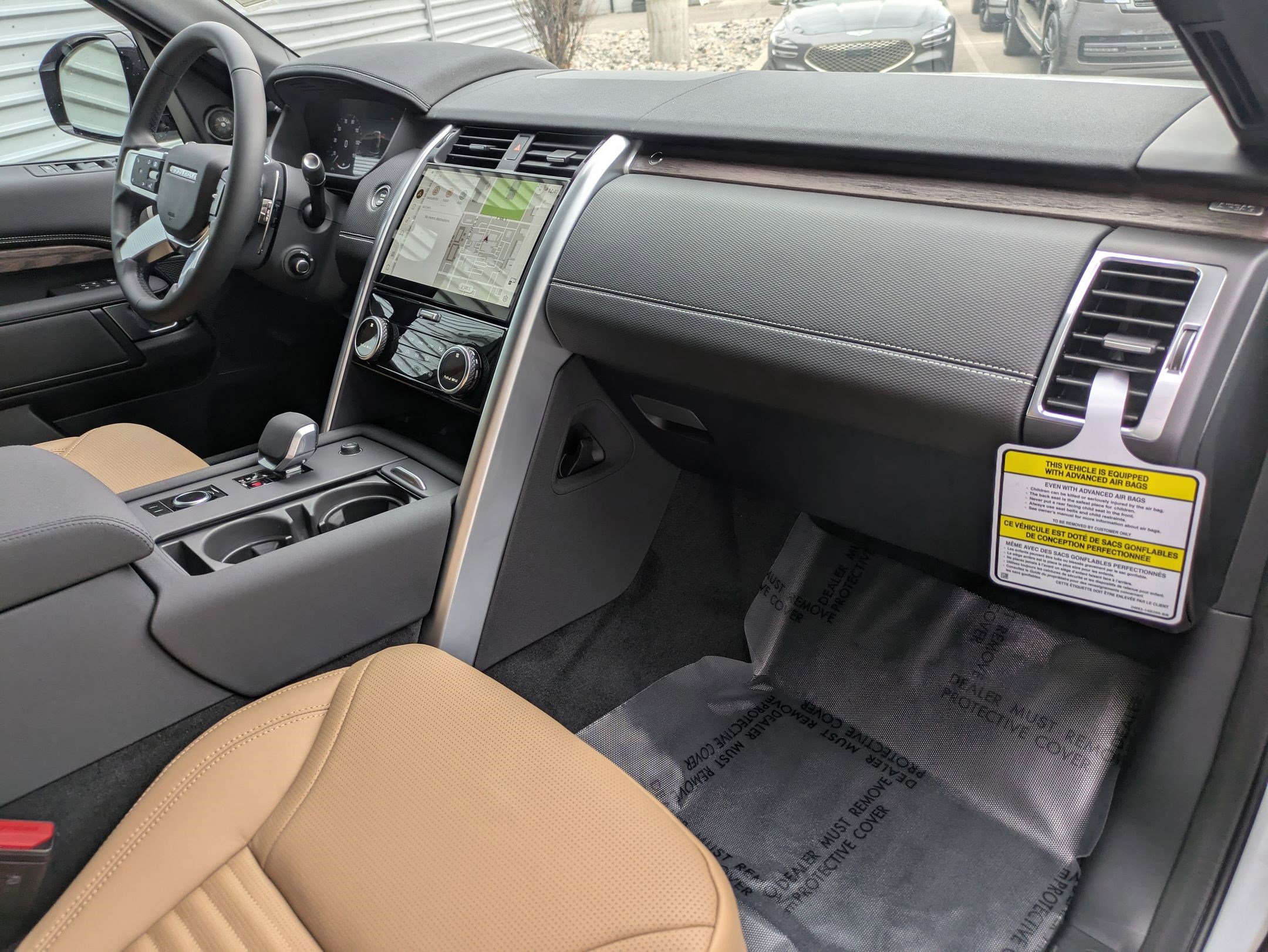 2026 Land Rover Discovery Dynamic SE