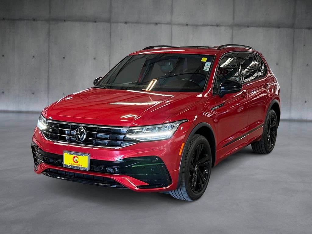 Used 2024 Volkswagen Tiguan SE R-Line