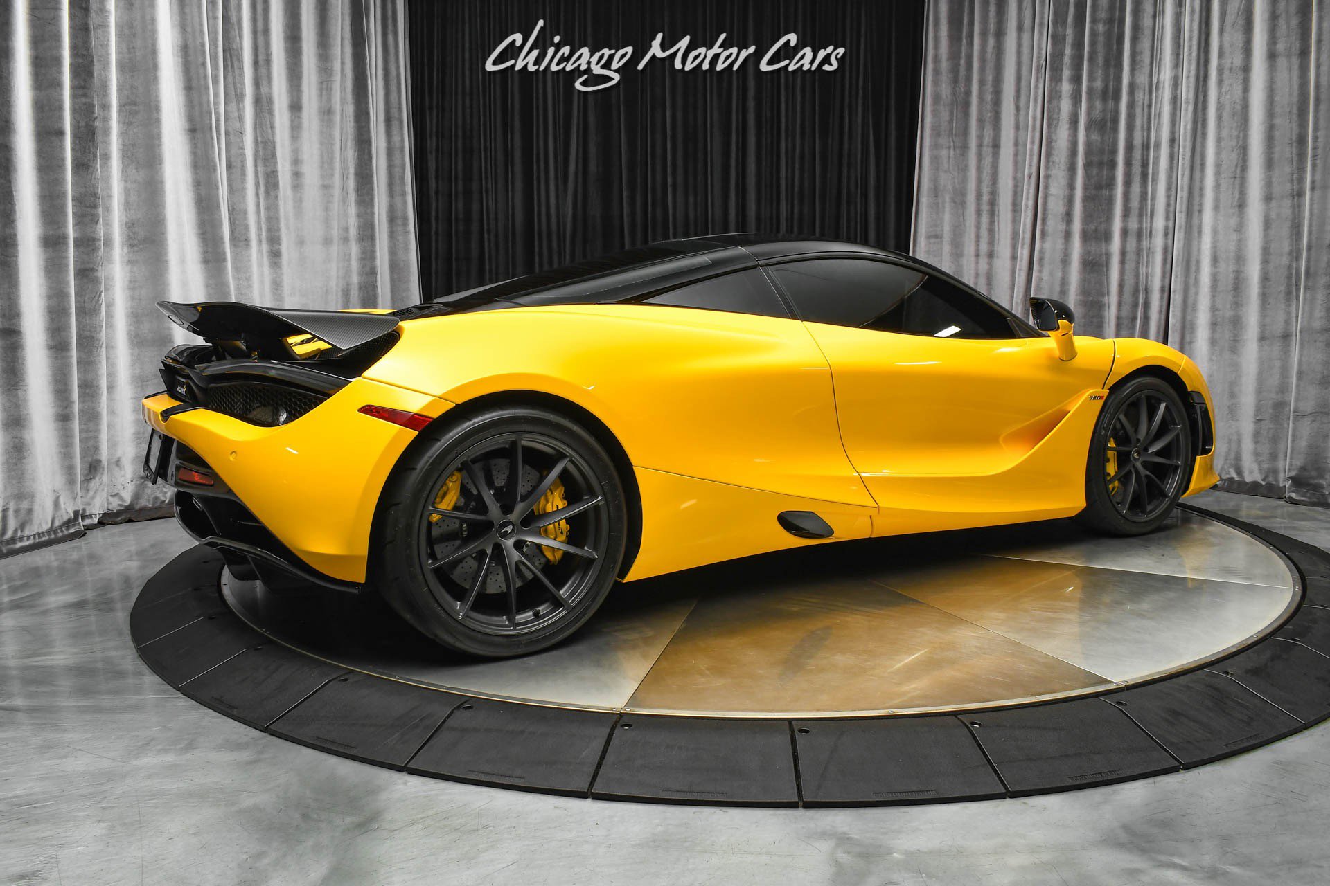 Used 2020 McLaren 720S Performance photo 5