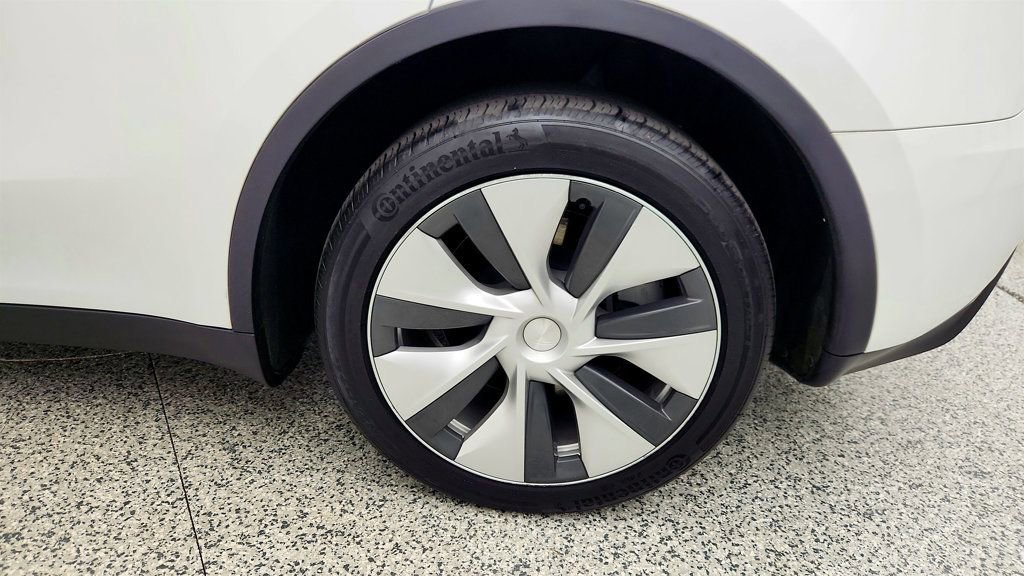 2023 Tesla Model Y AWD