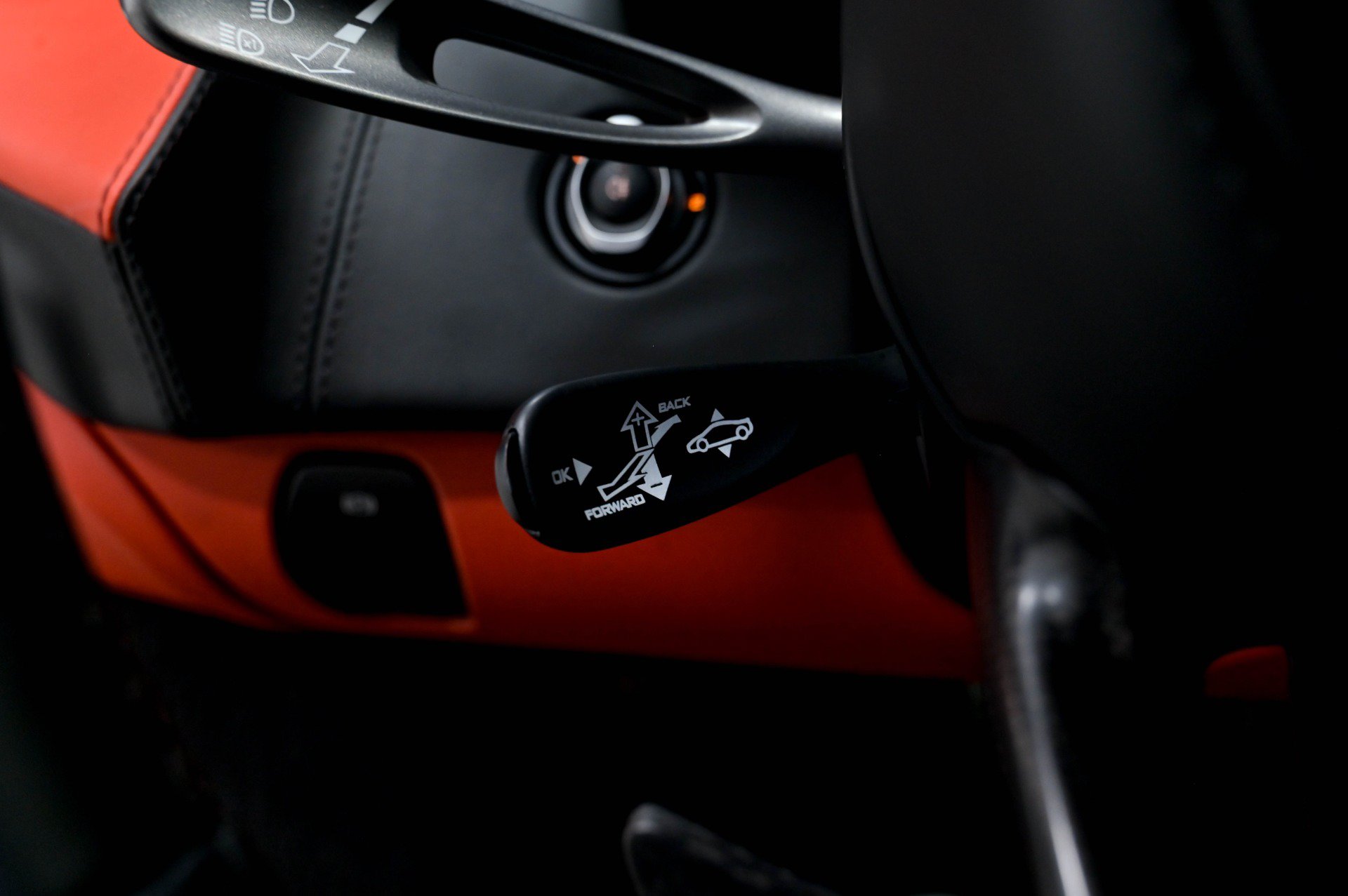 Used 2019 McLaren 600LT photo 65