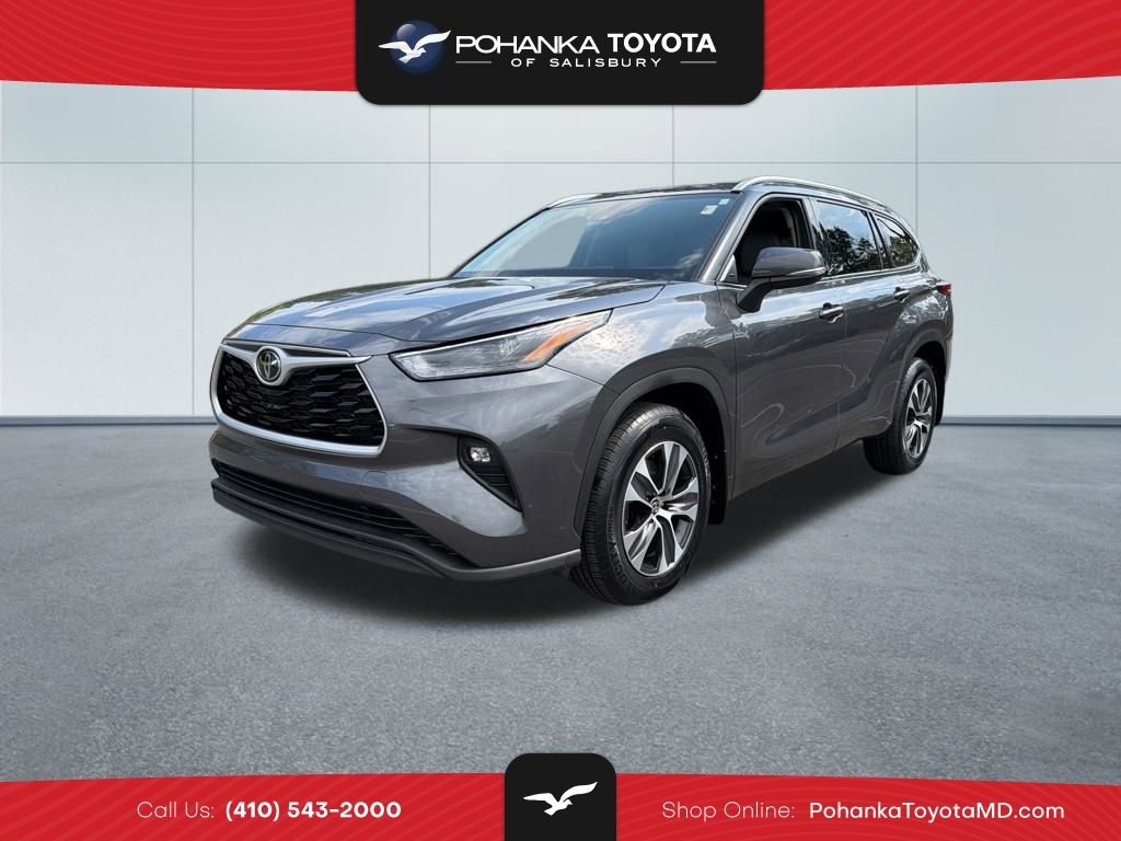Used 2022 Toyota Highlander XLE