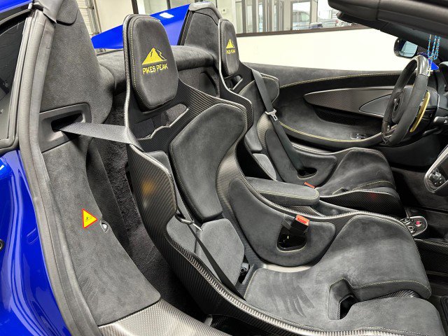 Used 2020 McLaren 600LT Spider photo 30