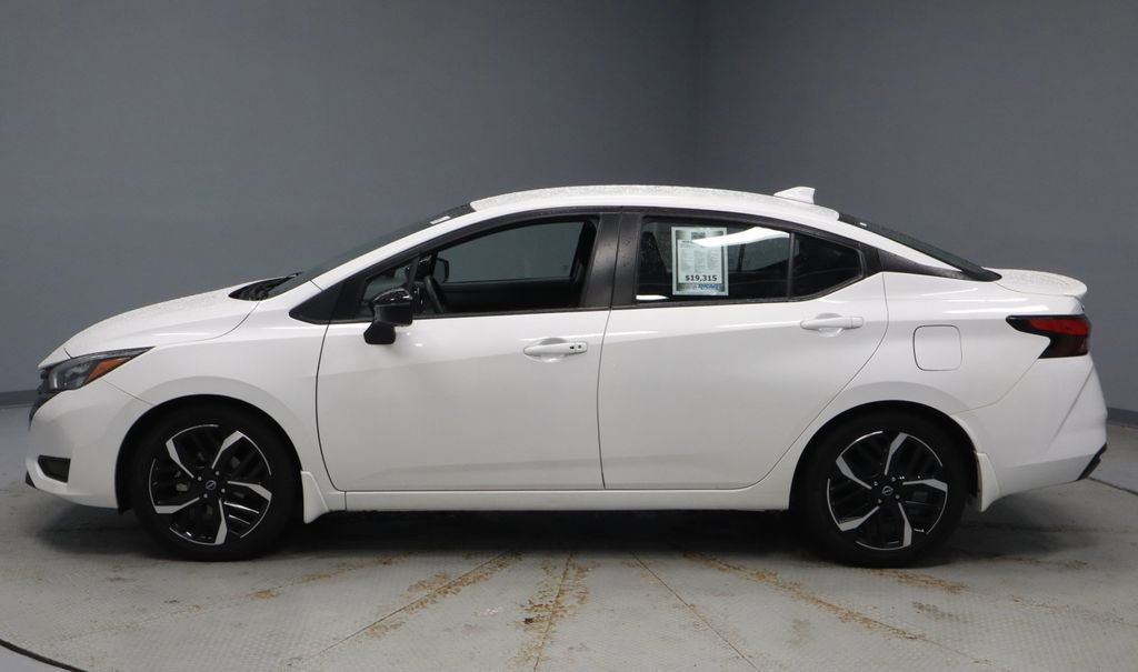 2024 Nissan Versa SR