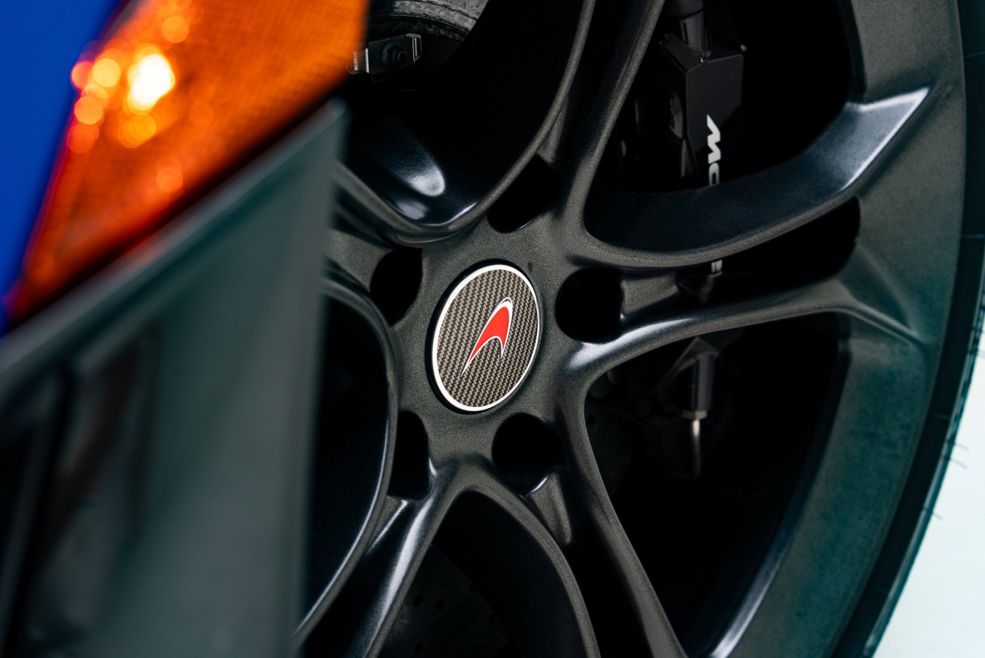 Used 2018 McLaren 720S Performance photo 21