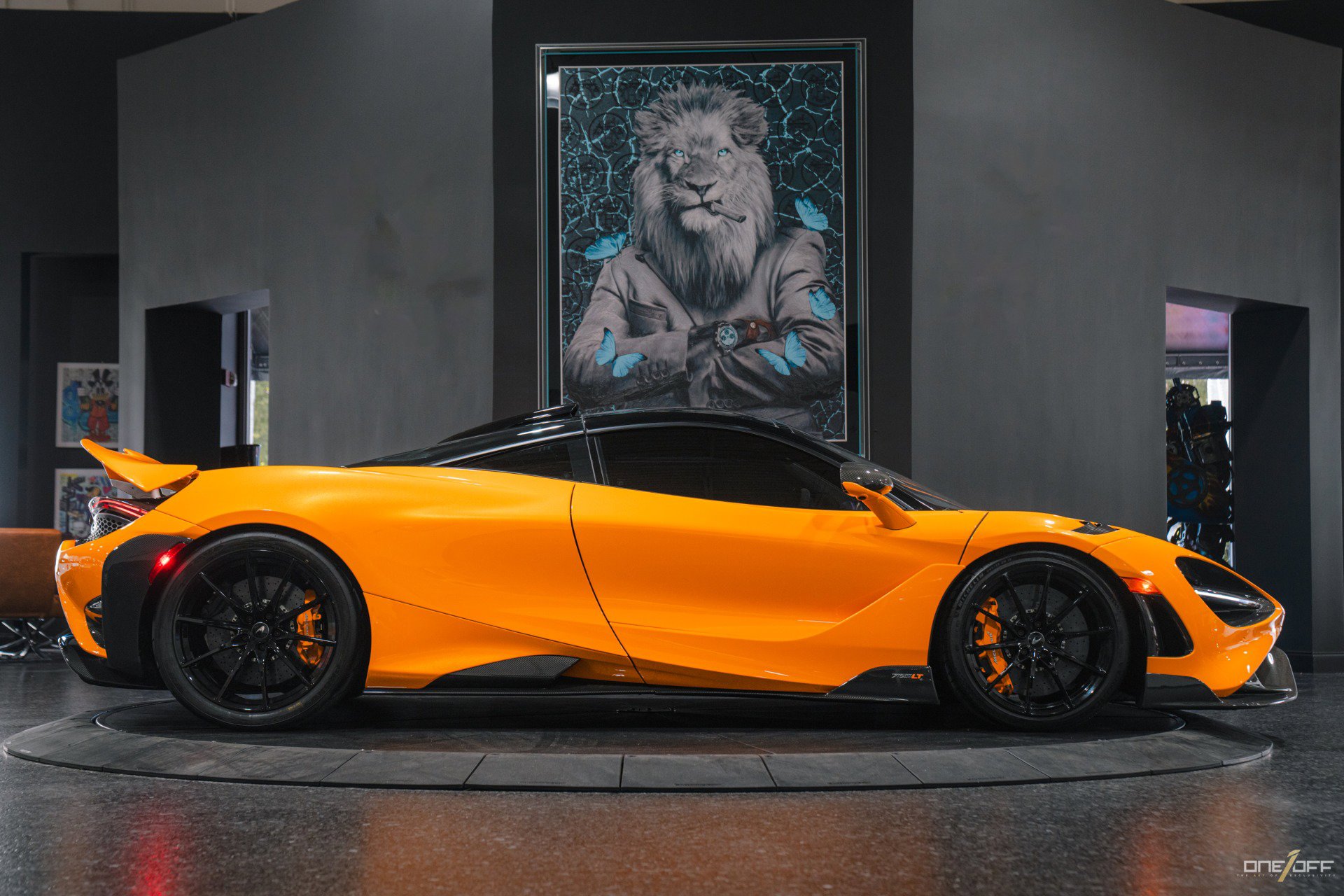 Used 2021 McLaren 765LT photo 6