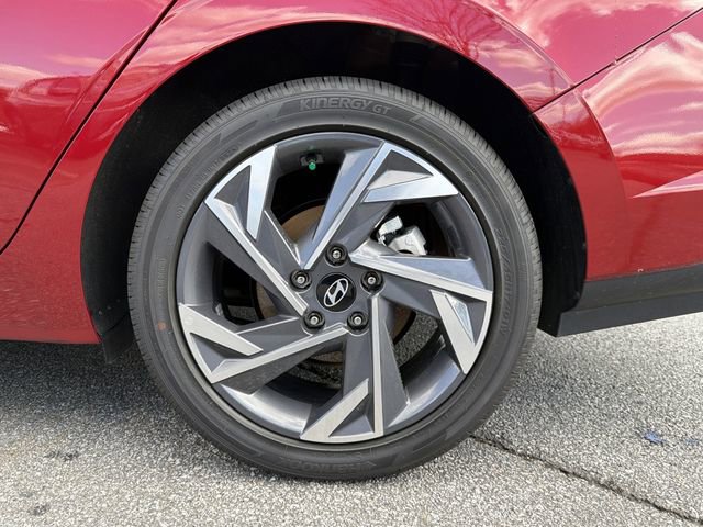 2025 Hyundai Elantra Sport