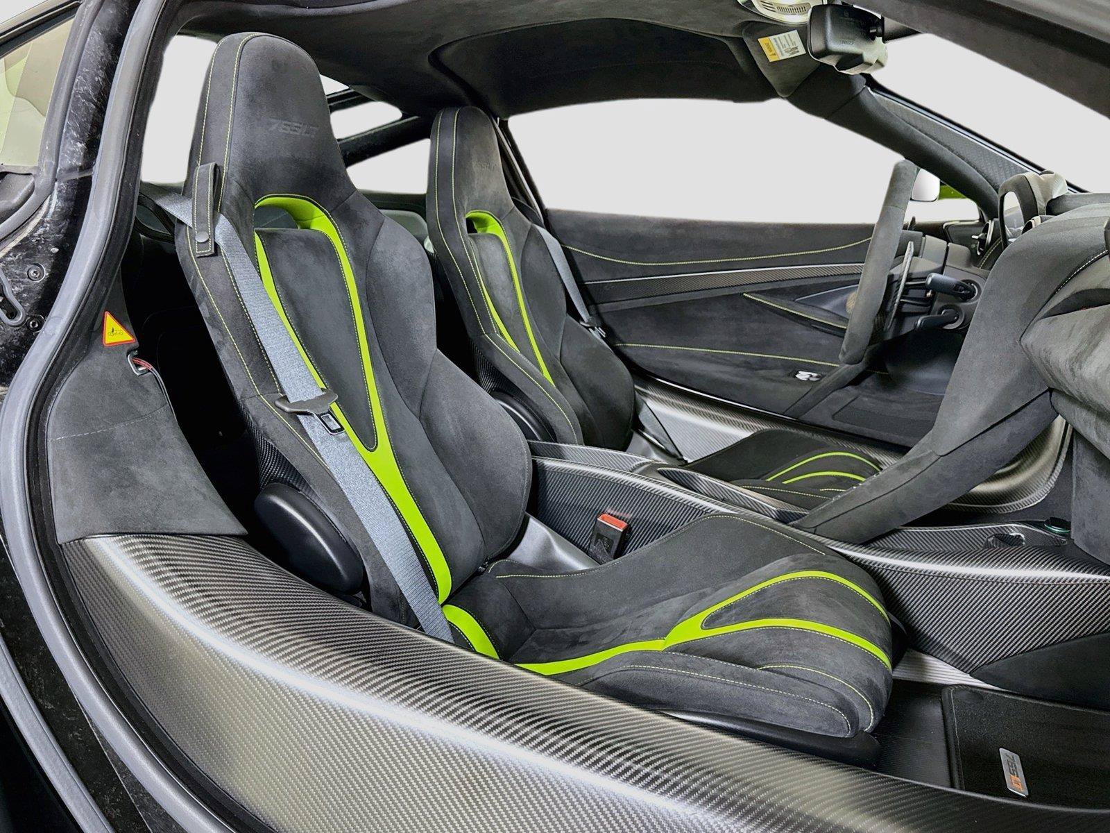 Used 2021 McLaren 765LT photo 23