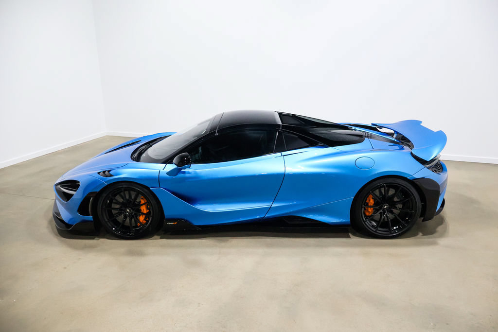 Used 2022 McLaren 765LT photo 22
