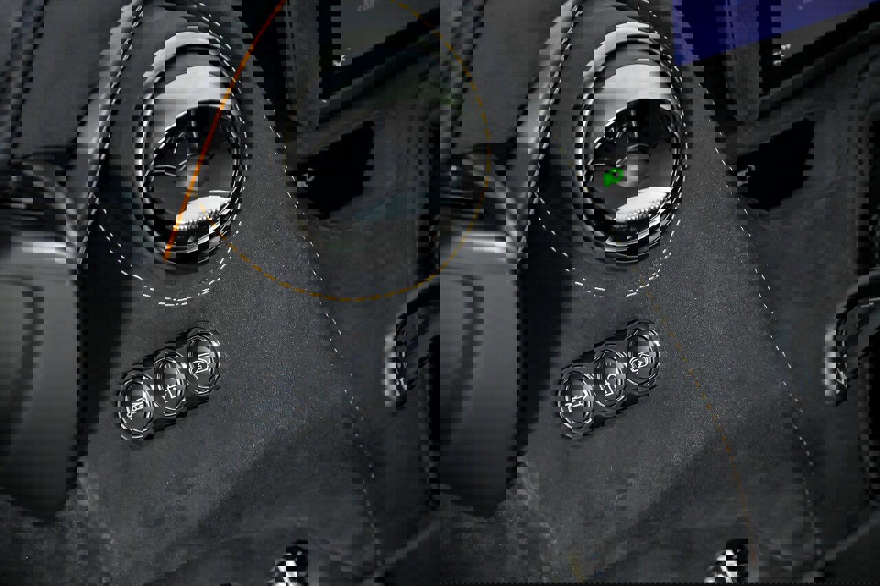 Used 2020 McLaren 720S Performance photo 31