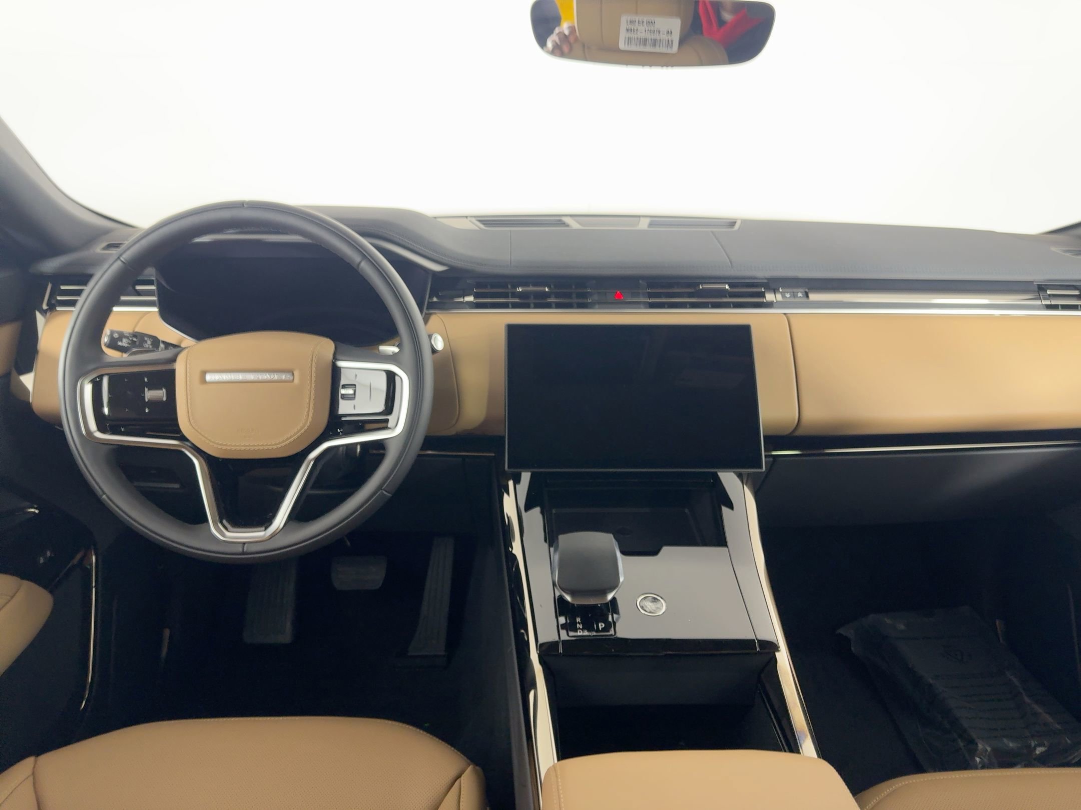 2026 Land Rover Range Rover Sport SE