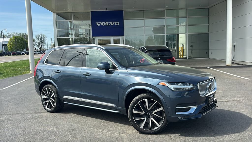 2023 Volvo Xc90 B6 Plus