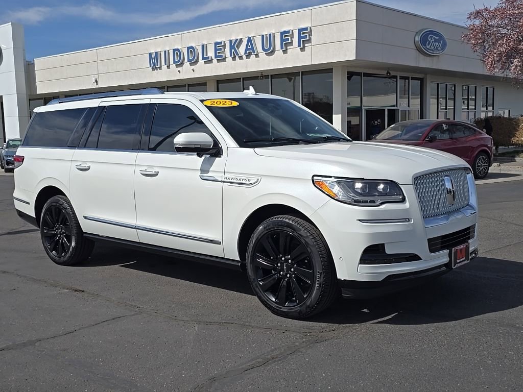 Used 2023 Lincoln Navigator L Reserve