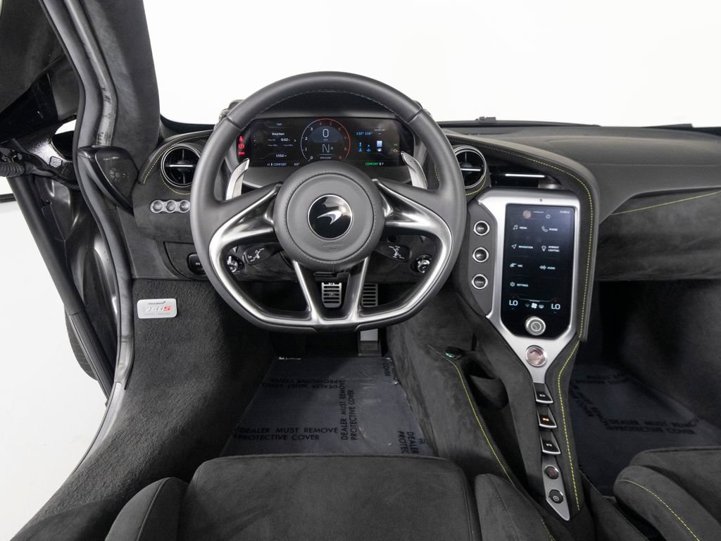 Used 2024 McLaren 750S Spider photo 17
