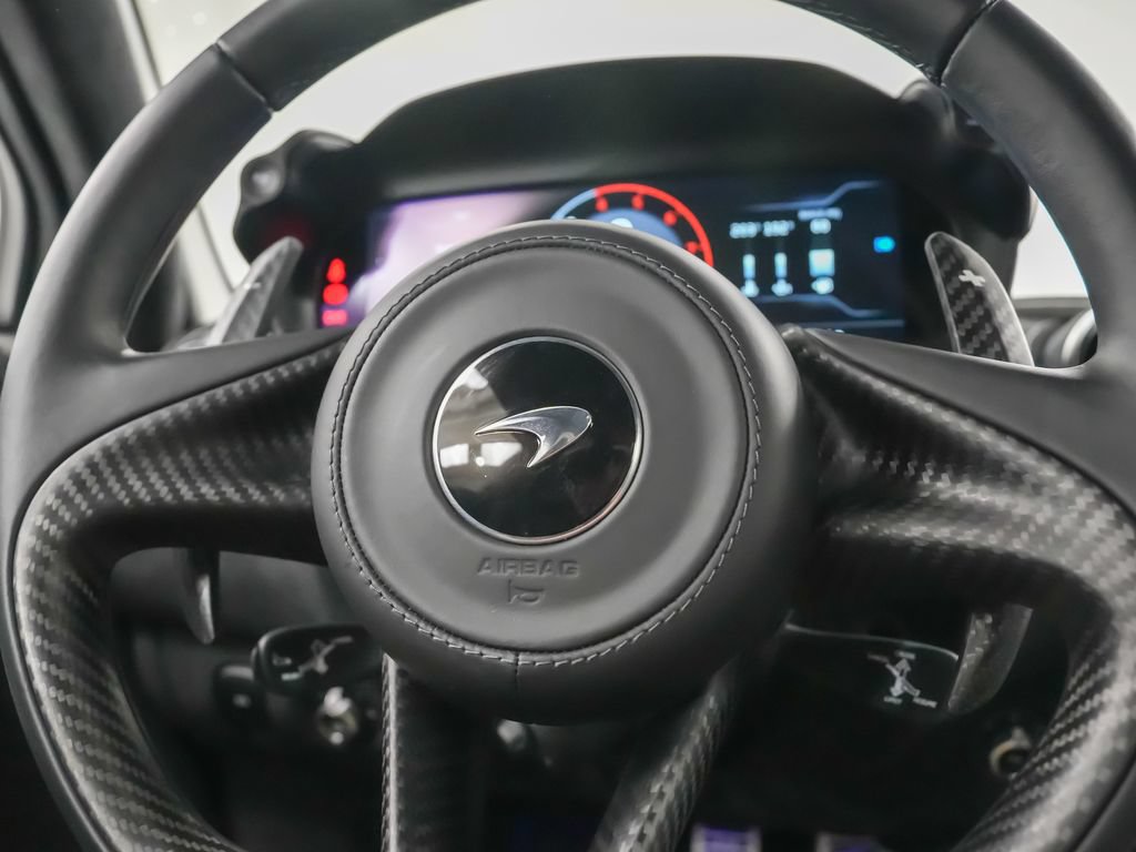 Used 2026 McLaren 750S Spider photo 27