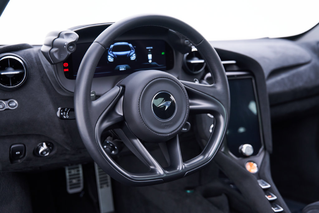 Used 2025 McLaren 750S photo 54