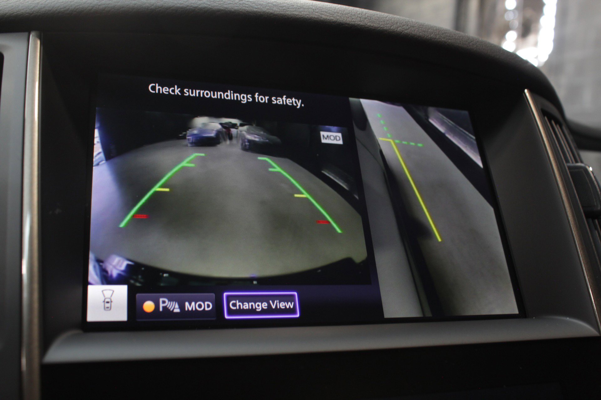 2022 INFINITI Q60 Red Sport 400