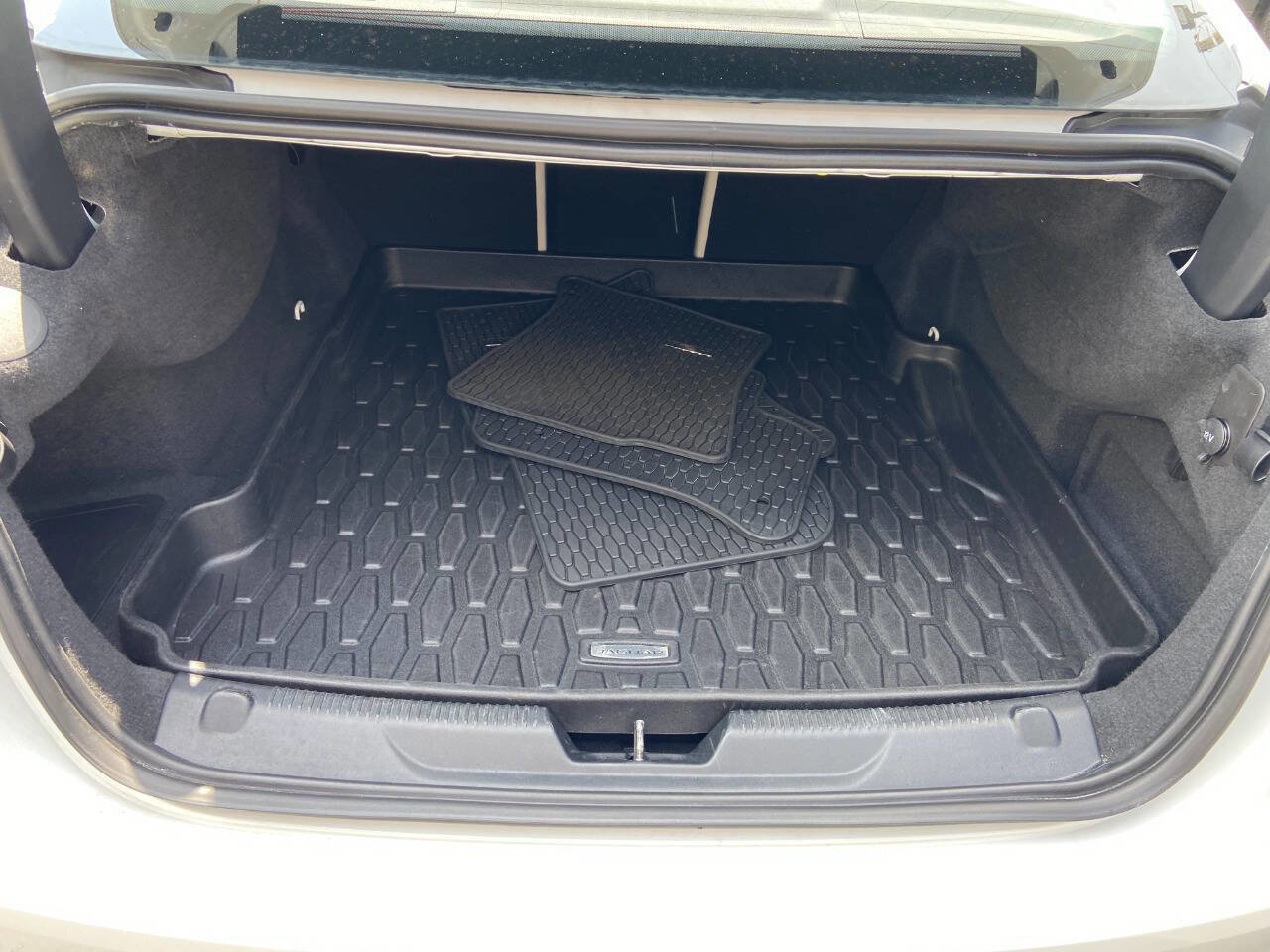 2018 Jaguar XE Premium