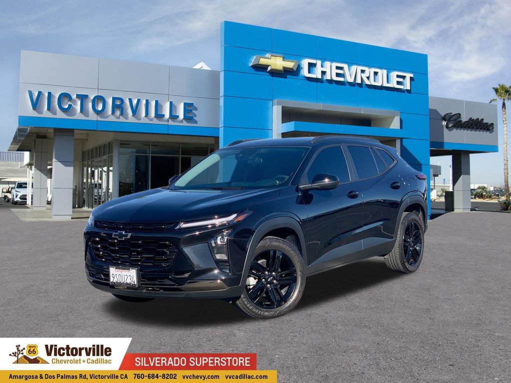 Used 2025 Chevrolet Trax ACTIV w/ Driver Confidence Package