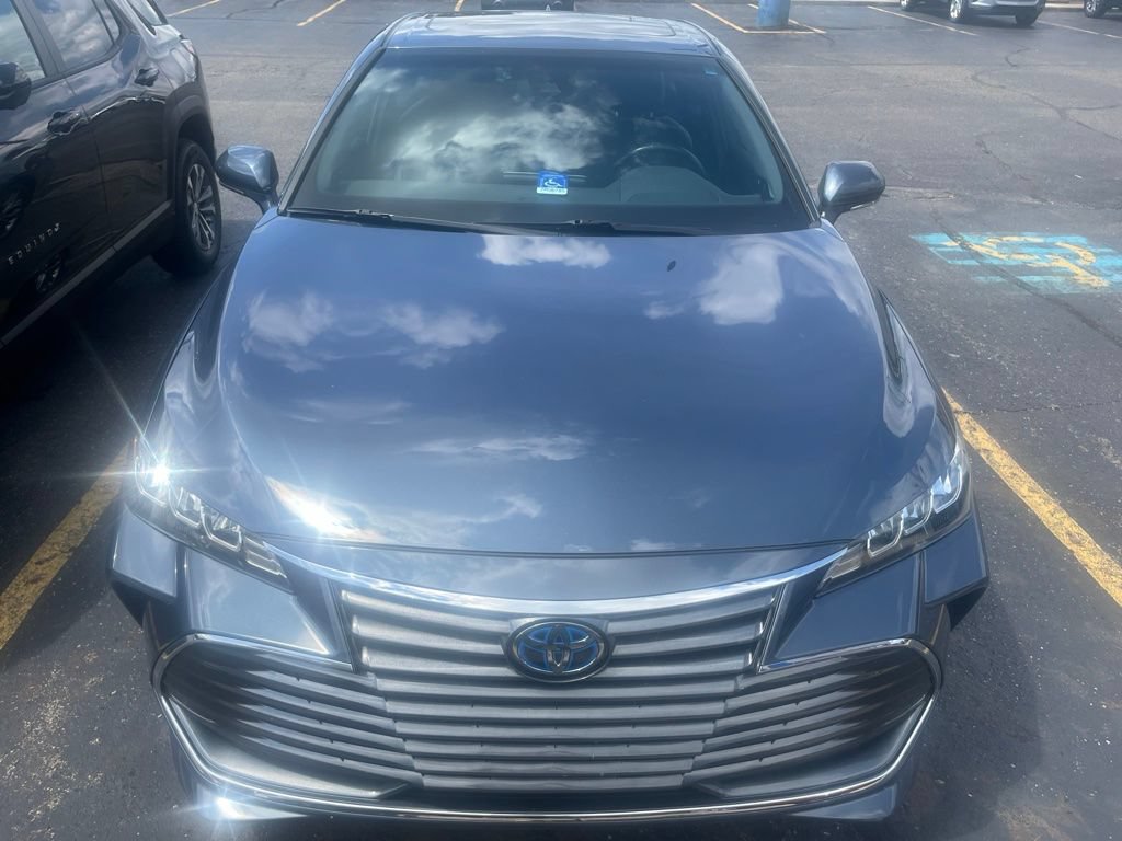 Used 2020 Toyota Avalon XLE w/ Moonroof Package