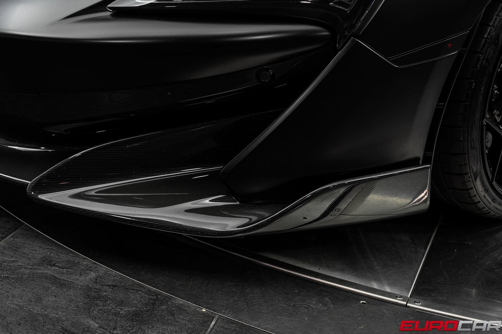 Used 2019 McLaren 600LT photo 15
