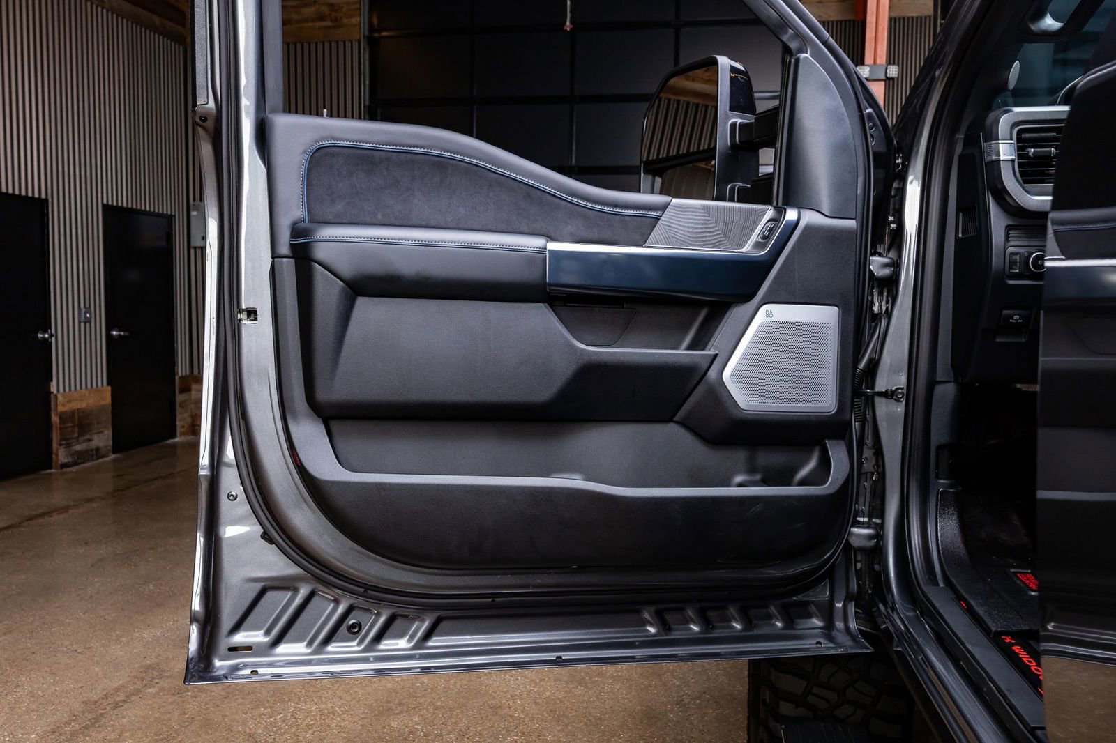 2025 Ford F250 Platinum