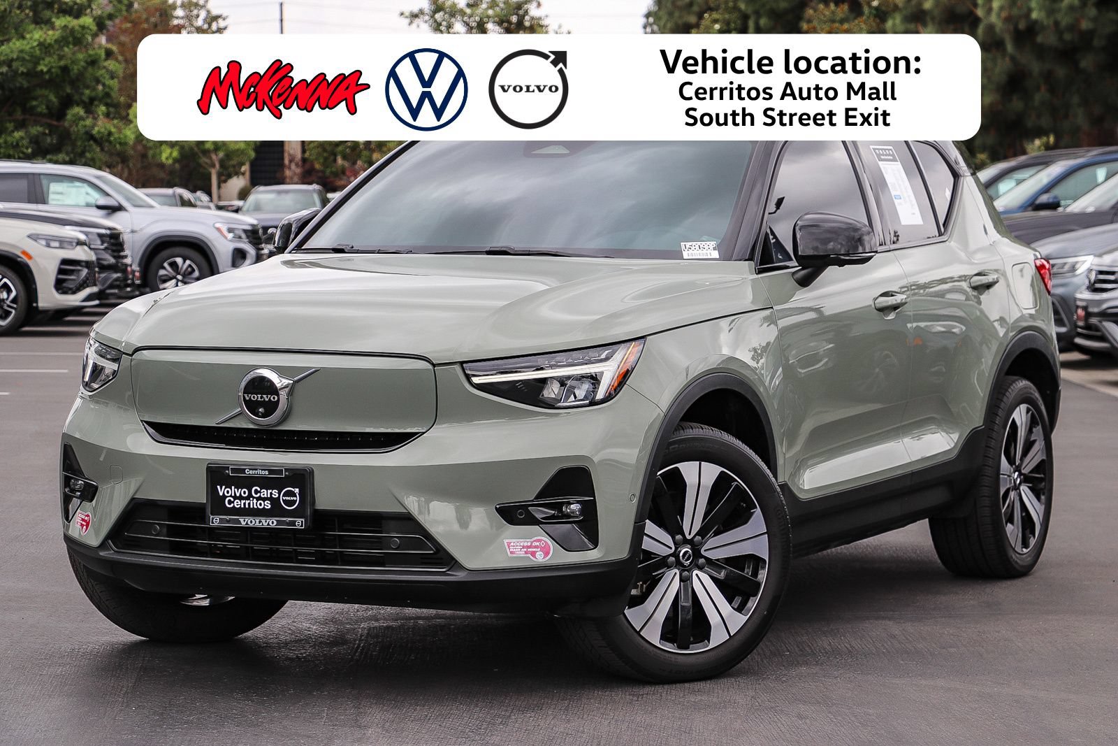 Used 2023 Volvo XC40 Recharge Plus