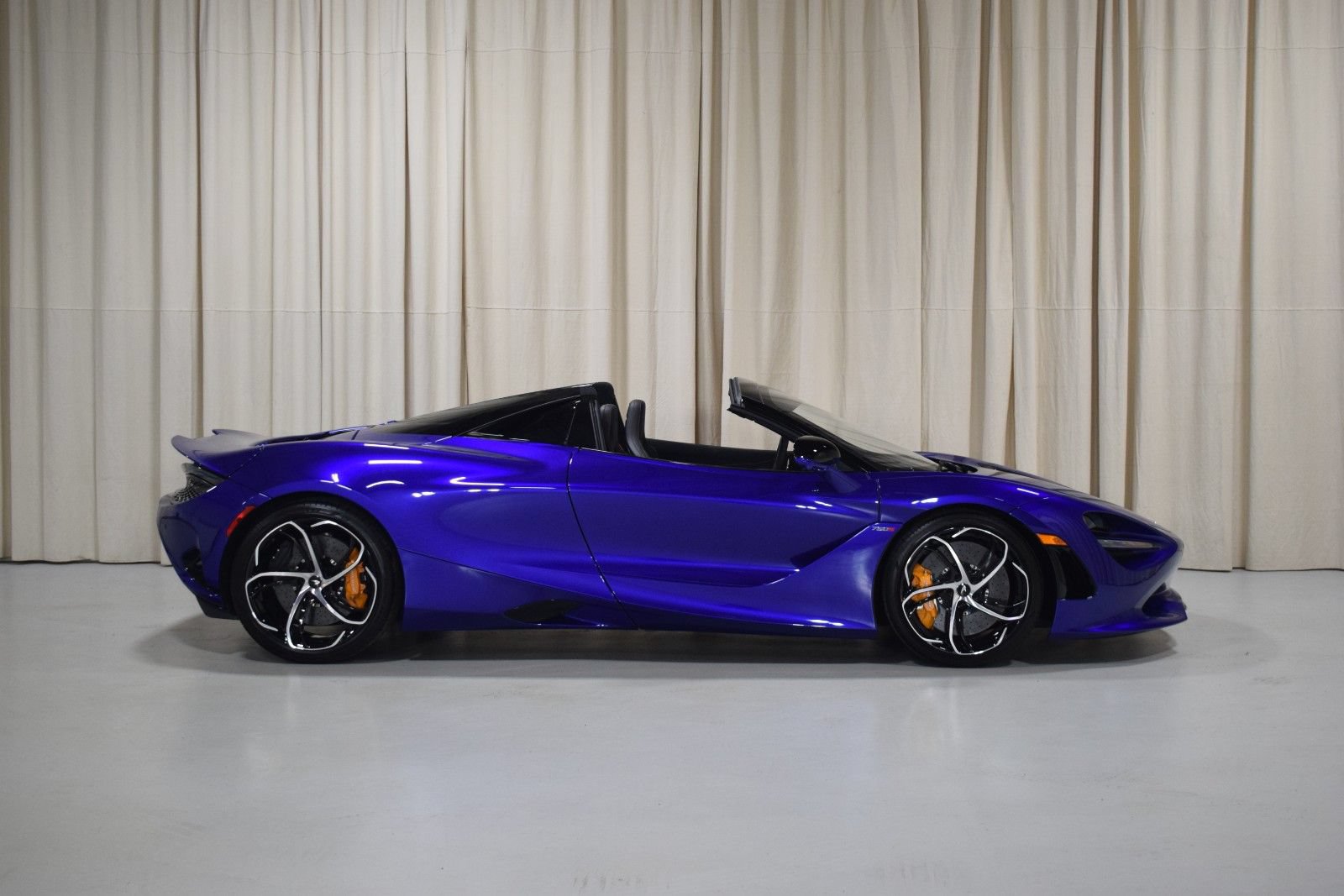 Used 2024 McLaren 750S Spider photo 16