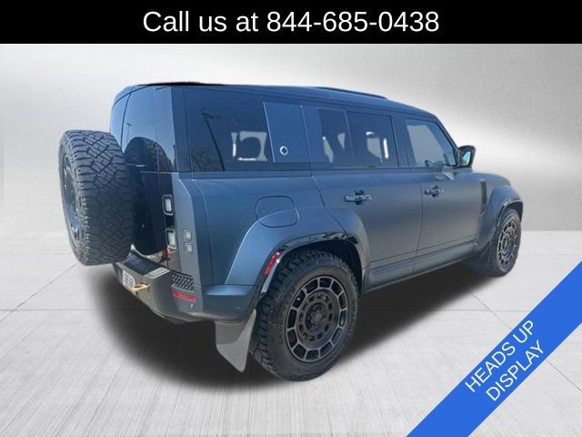 2026 Land Rover Defender 110