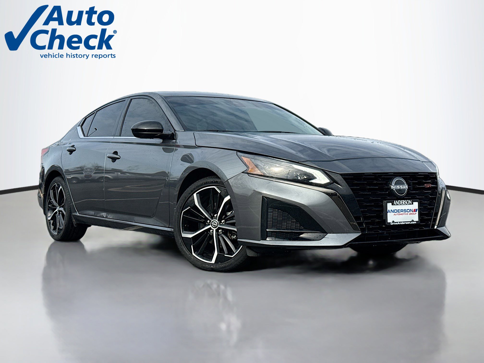 Used 2023 Nissan Altima 2.5 SR w/ SR Premium Package
