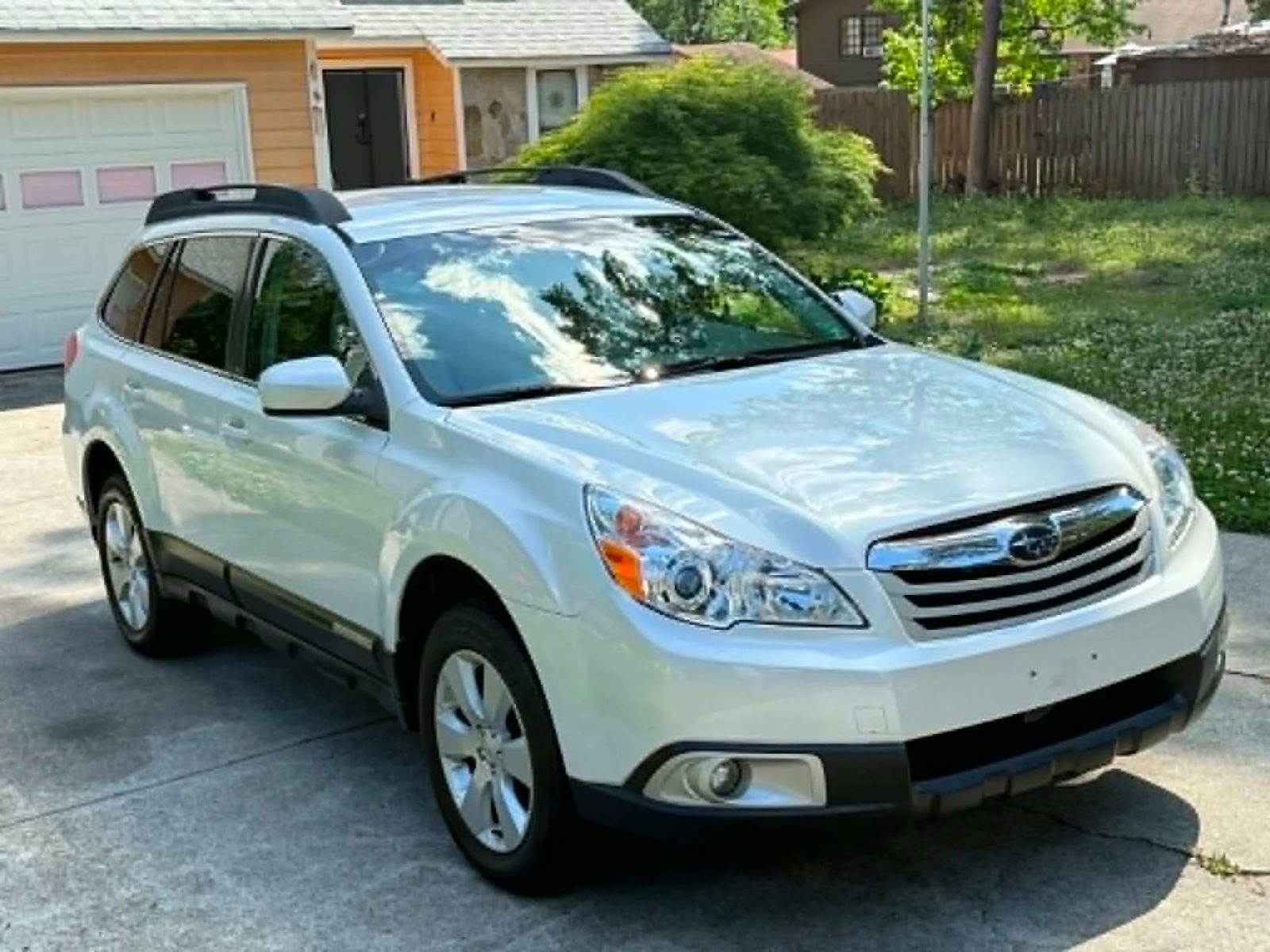 2012 Subaru Outback 2.5i Premium