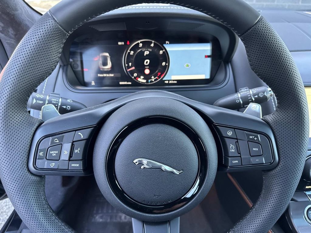 2024 Jaguar F-Type R