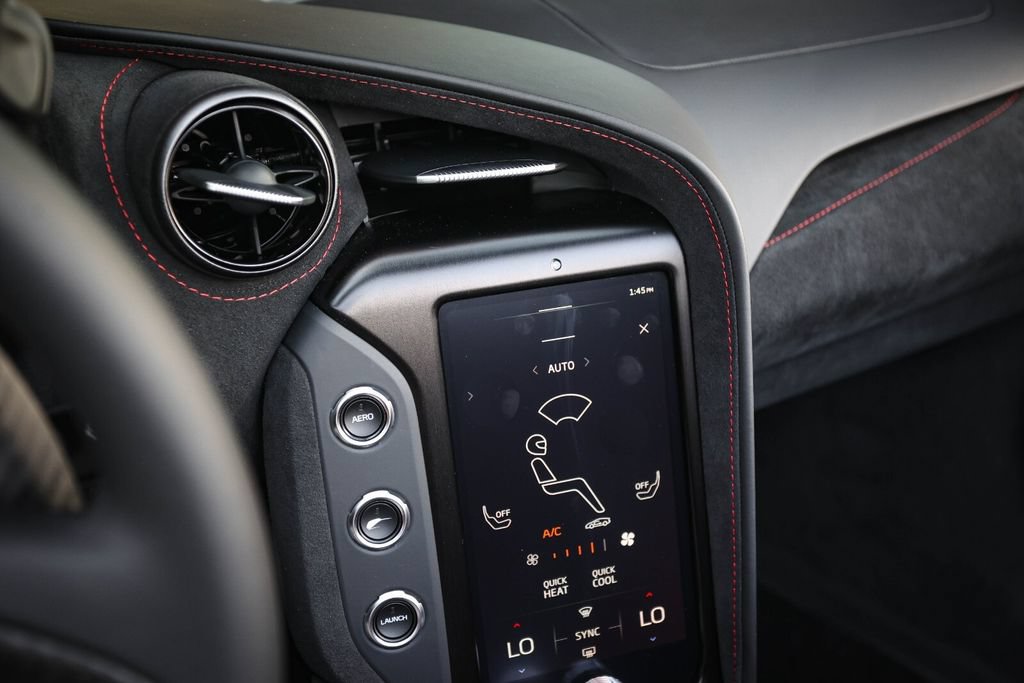 Used 2027 McLaren 750S Spider photo 28