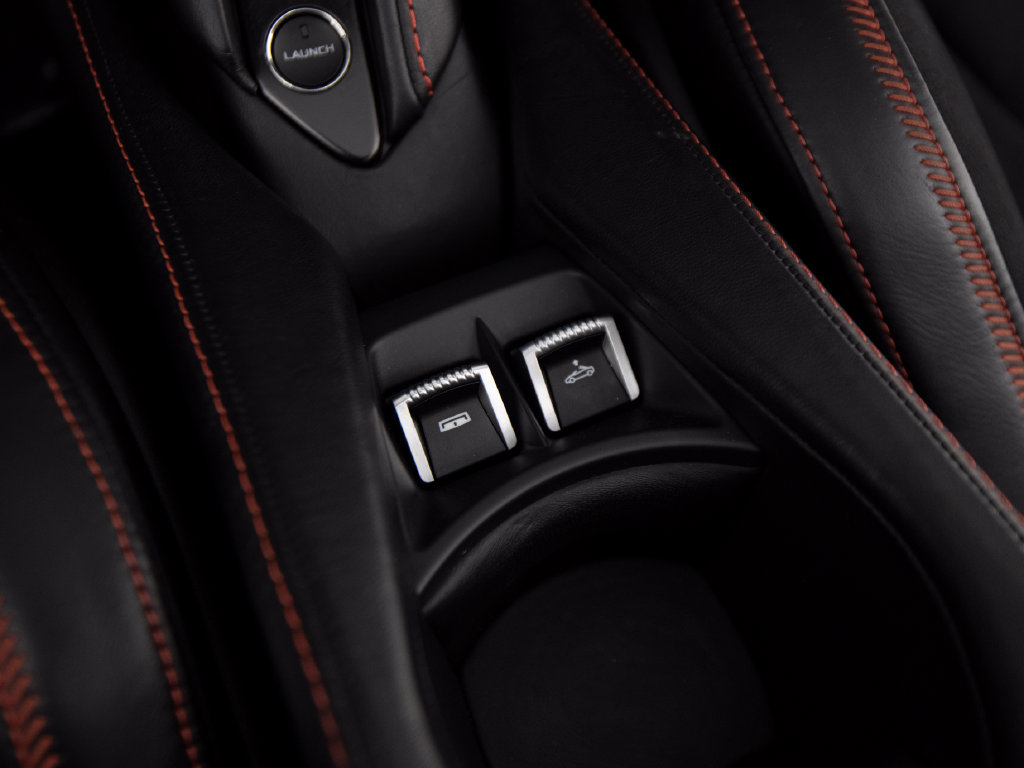 Used 2022 McLaren 720S Luxury photo 26