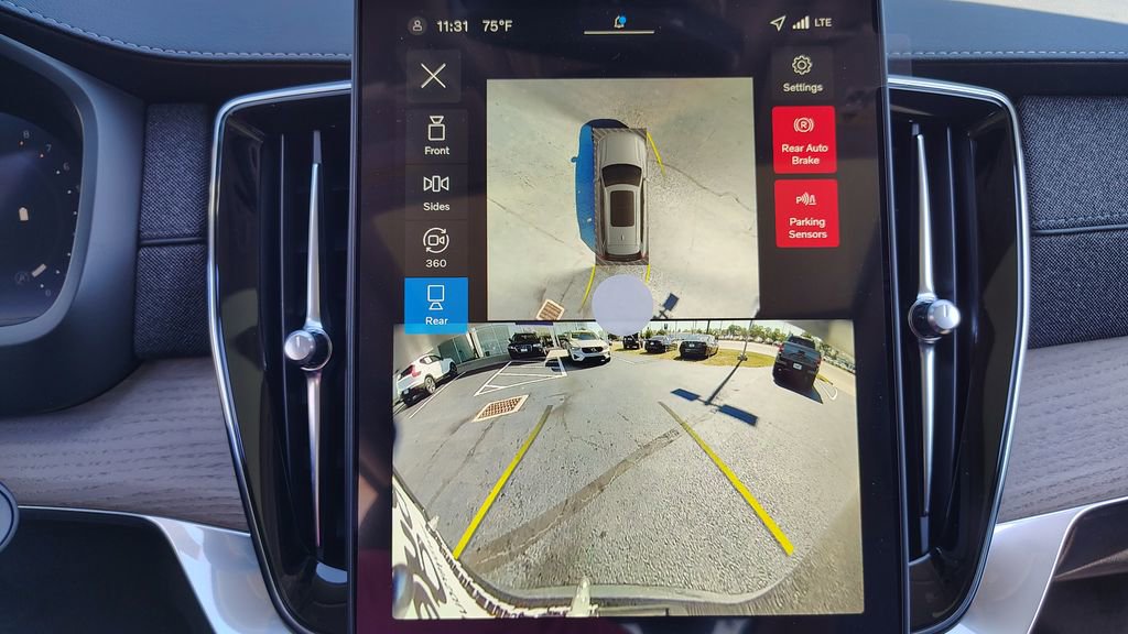 2026 Volvo Xc90 B6 Plus