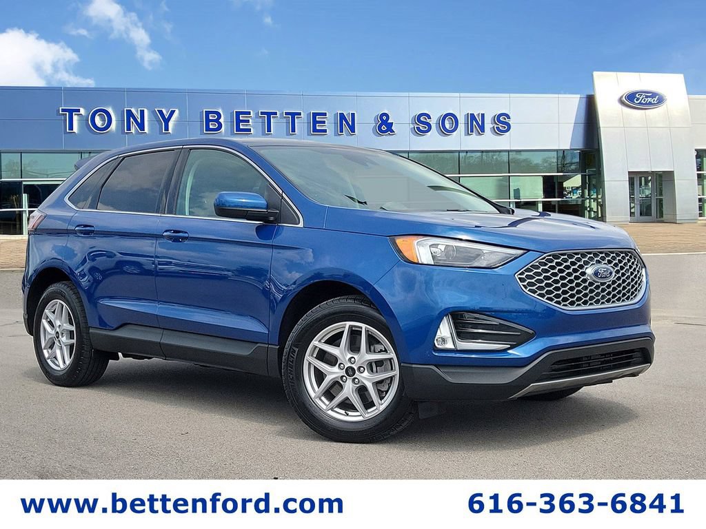 Used 2024 Ford Edge SEL w/ Convenience Package