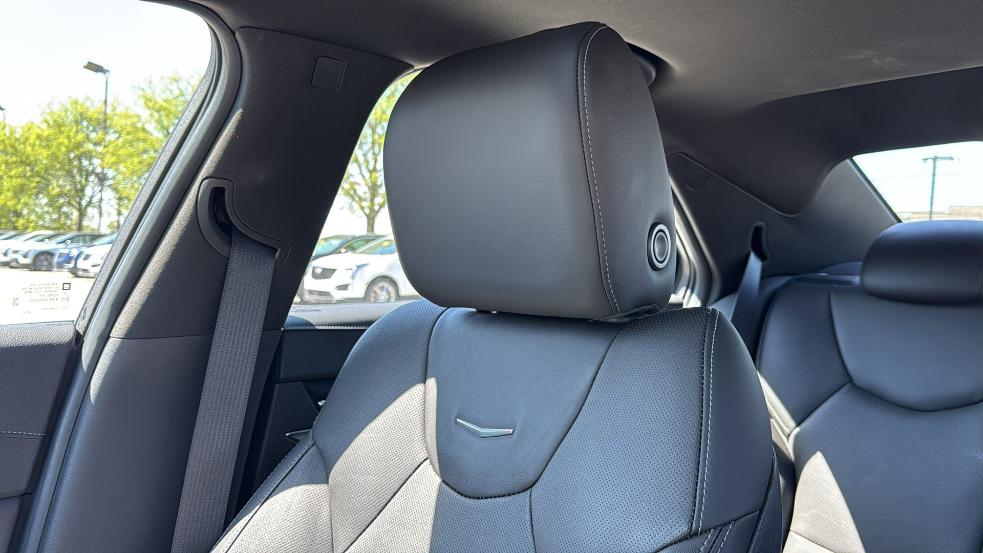 2022 Cadillac CT4 Premium Luxury